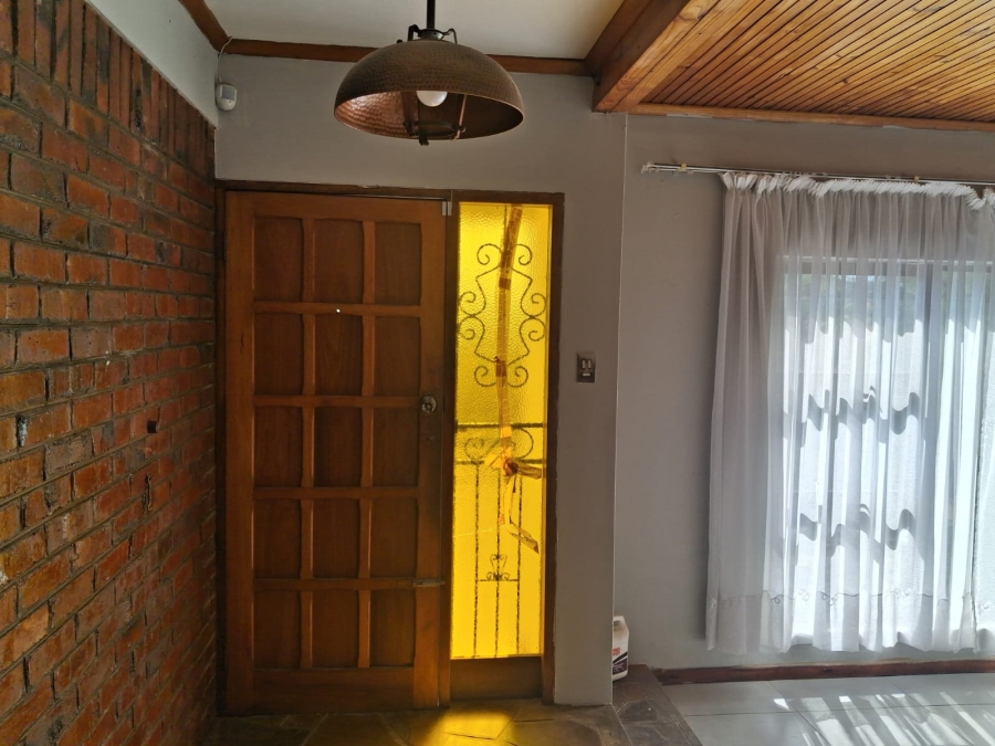 To Let 3 Bedroom Property for Rent in Amalinda Eastern Cape